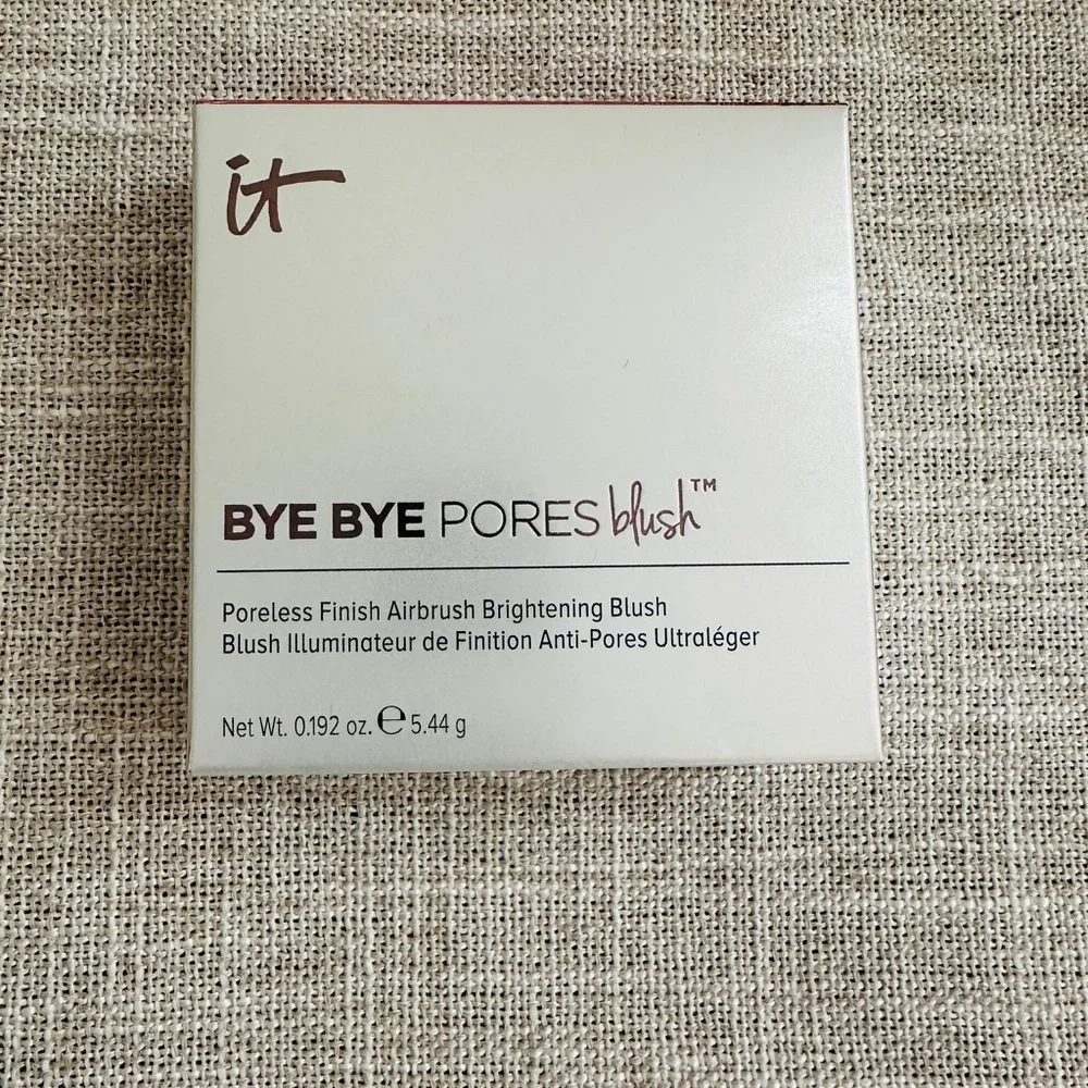 IT Cosmetics Poreless Finish Blush - Naturally Pretty